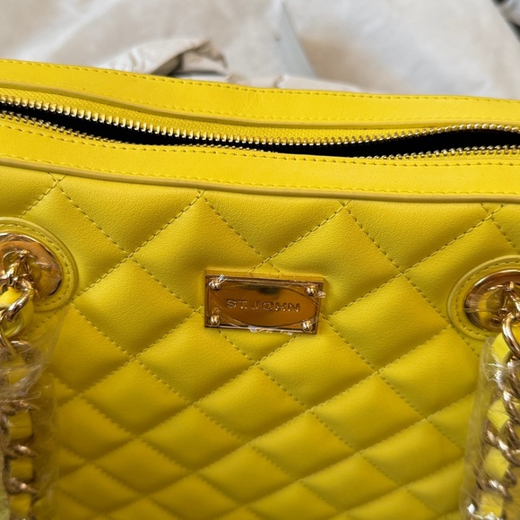NWT St. John leather Yellow Quilted Shoulder Bag - Picture 8 of 10